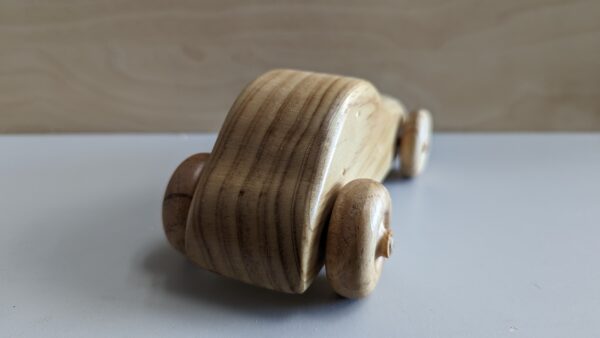 Toy Racing Car - Image 3